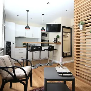 City&more! Neubau Apartamento