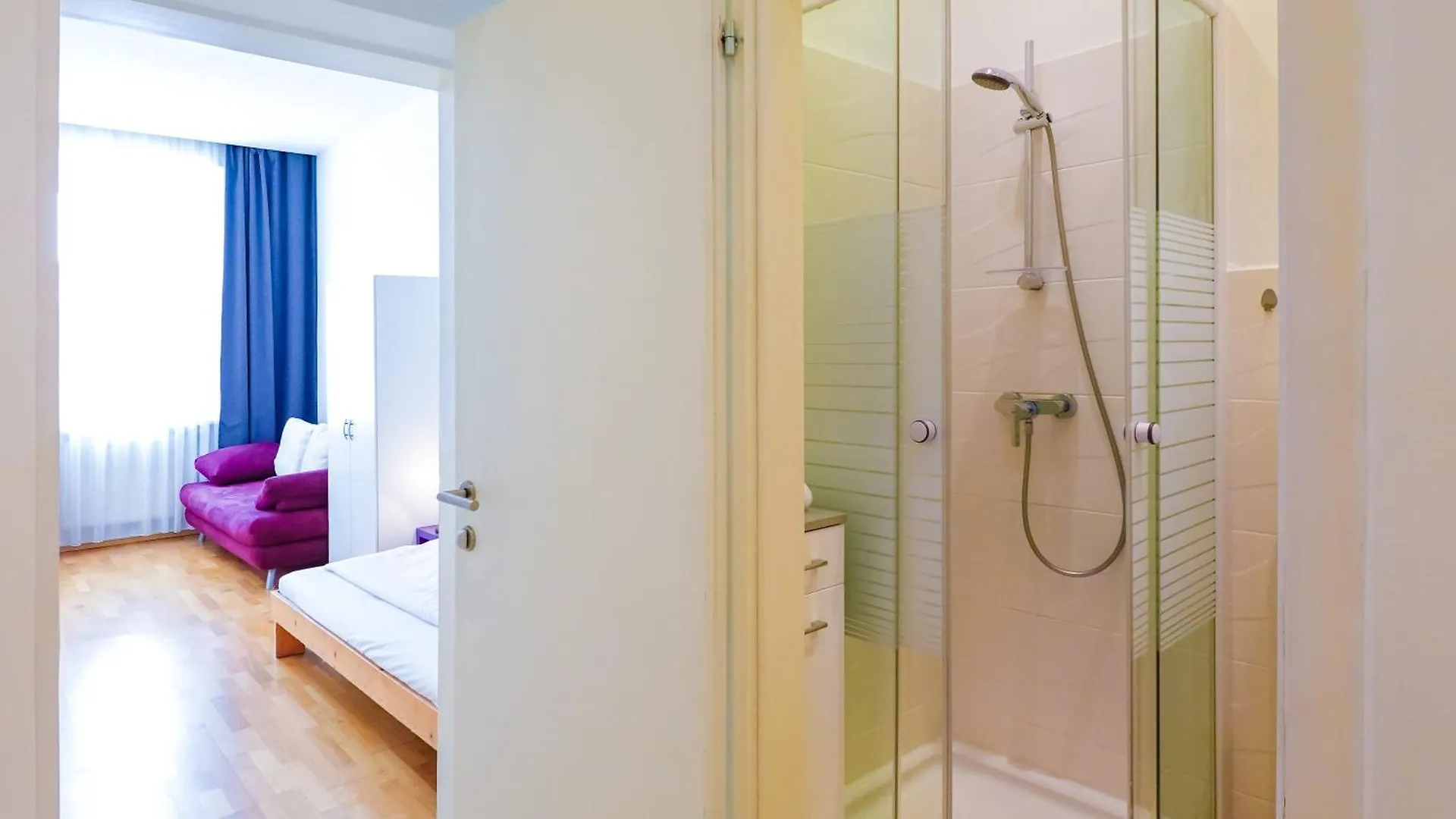 וינה Appartements Che