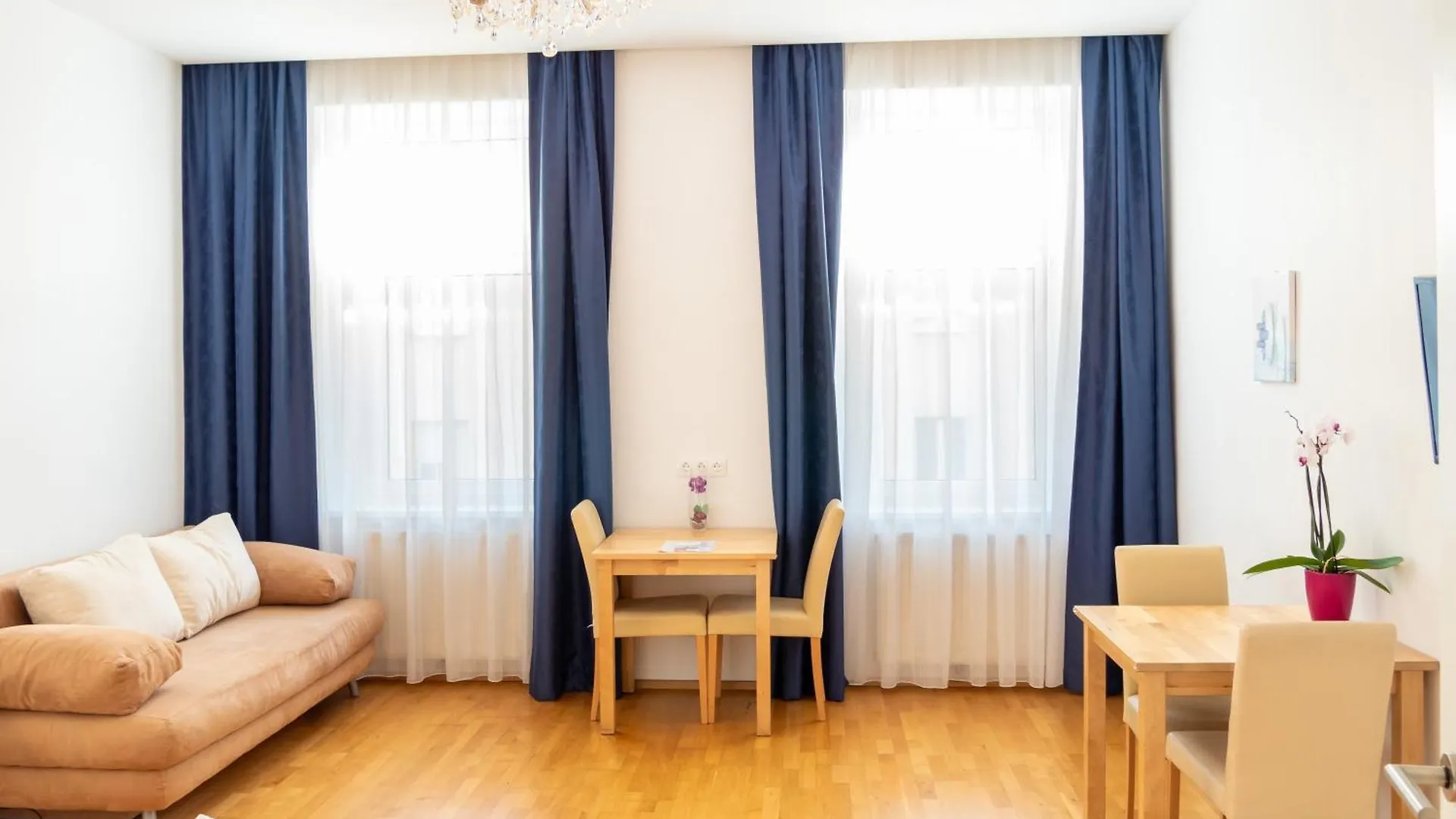 וינה Appartements Che